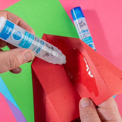 გამჭვირვალე თხევადი წებო 49 მლ - Clear Liquid Glue Signature 49ml